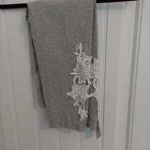 3 Pairs Of Cropped Leggings